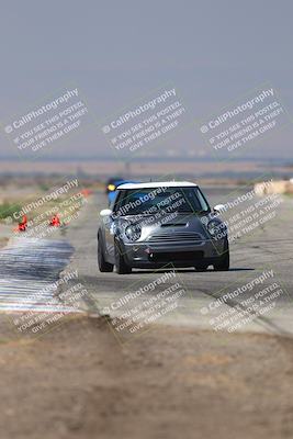 media/Sep-20-2025-Extreme Speed (Sat) [[1fcc23683c]]/Orange (Mid Intermediate)/Session 2 (Sunrise)/